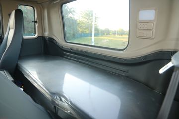 ���� ����˹T9 220���� 4X2 6.8��AMT�Զ����Ű���ʽ�ػ���(����)(HFC5181XXYB80K1E2S)ͼƬ