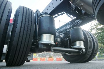 ���� ����˹T9 220���� 4X2 6.8��AMT�Զ����Ű���ʽ�ػ���(����)(HFC5181XXYB80K1E2S)ͼƬ