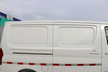 ���� ���EM60 2022�� 2.58T 2�� ���綯��ʽ���䳵(������)41.86kWhͼƬ