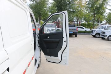 ���� ���EM60 2022�� 2.58T 2�� ���綯��ʽ���䳵(������)41.86kWhͼƬ