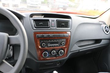 ���� ���EM60 2022�� 2.58T 2�� ���綯��ʽ���䳵(������)41.86kWhͼƬ