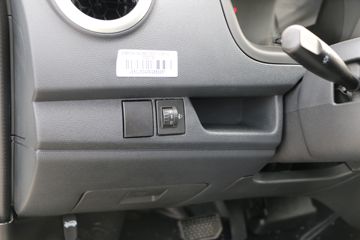 ���� ���EM60 2022�� 2.58T 2�� ���綯��ʽ���䳵(������)41.86kWhͼƬ