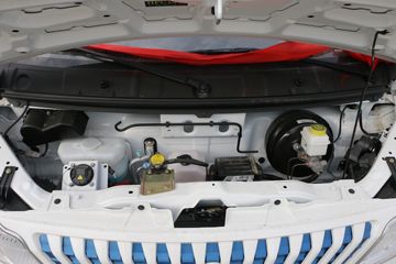 ���� ���EM60 2022�� 2.58T 2�� ���綯��ʽ���䳵(������)41.86kWhͼƬ