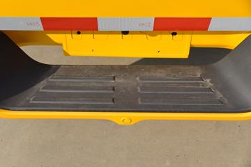 ������ʮ�� ����S ����� 2.4T���� 211���� ���� ˫��Ƥ��(���̰�)(����)ͼƬ