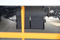 江铃 凯运+ 163马力 4X2 4.02米单排冷藏车(国六)(JX5049XLCTGA26) 江铃 凯运+ 163马力 4X2 4.02米单排冷藏车(国六)(JX5049XLCTGA26)