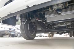 江铃 凯运+ 163马力 4X2 4.02米单排冷藏车(国六)(JX5049XLCTGA26) 江铃 凯运+ 163马力 4X2 4.02米单排冷藏车(国六)(JX5049XLCTGA26)