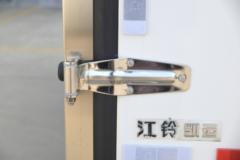 江铃 凯运+ 163马力 4X2 4.02米单排冷藏车(国六)(JX5049XLCTGA26) 江铃 凯运+ 163马力 4X2 4.02米单排冷藏车(国六)(JX5049XLCTGA26)