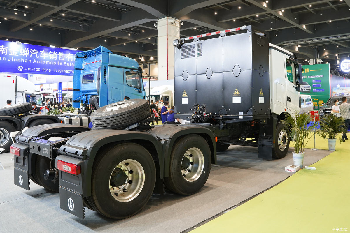【图】北奔 V3重卡 标载版 25T 6X4 纯电动牵引车(ND4250BBXJ7Z02BEV)_实拍图片_1542869_卡车之家