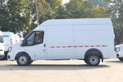 江铃汽车 福顺 2023款 146马力 3座 长轴 2.0T柴油 高顶封闭货车(国六)
