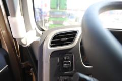 福田 奥铃大黄蜂 270马力 9.78米AMT自动挡厢式载货车(高顶双卧)(BJ5188XXYKPFN-AF1)