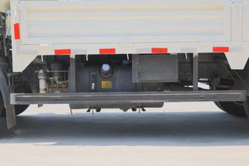 йHOWO ׷ 130 4.15׵ŲդʽῨ()(ZZ5047CCYG3214F143)ͼƬ