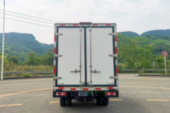 北汽瑞翔 博腾M3 1.6L 122马力 汽油 4X2 3.7米单排冷藏车(国六)(BJ5030XLCXMV1T)