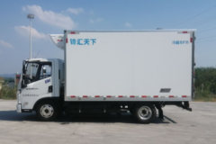 北汽瑞翔 4.5T 4.08米单排换电式纯电动冷藏车(BJ5041XLCXMN5XBEV)76.8kWh