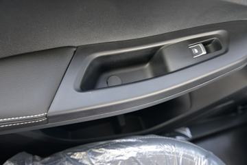 ���� �±��� 2022�� ������ 2.5T���� 140���� �ֶ����� ����˫��Ƥ��(����)ͼƬ