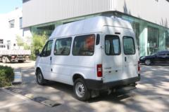 江铃汽车 特顺 122马力 6座 2.8T柴油 短轴中高顶轻客(国六)