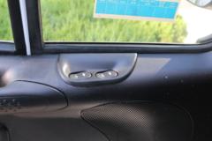江铃汽车 特顺 122马力 6座 2.8T柴油 短轴中高顶轻客(国六)