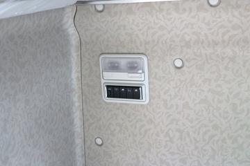 һ����� J7�ؿ� �ȷ�� 460���� 8X4 9.5��AMT�Զ��������ػ���(����)(��Һ��)(CA1310P77K24T4E6)ͼƬ