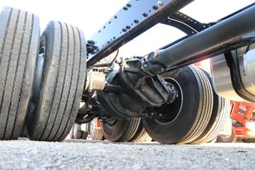 һ����� J7�ؿ� �ȷ�� 460���� 8X4 9.5��AMT�Զ��������ػ���(����)(��Һ��)(CA1310P77K24T4E6)ͼƬ