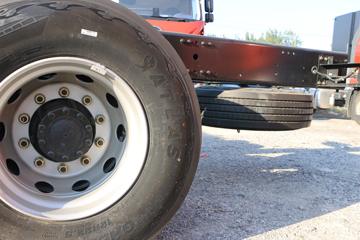 һ����� J7�ؿ� �ȷ�� 460���� 8X4 9.5��AMT�Զ��������ػ���(����)(��Һ��)(CA1310P77K24T4E6)ͼƬ