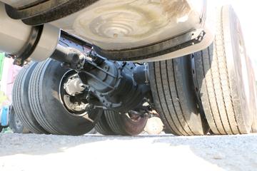 һ����� J7�ؿ� �ȷ�� 460���� 8X4 9.5��AMT�Զ��������ػ���(����)(��Һ��)(CA1310P77K24T4E6)ͼƬ