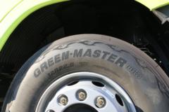 一汽解放 J7重卡 先锋版 460马力 8X4 9.5米AMT自动挡栏板载货车(国六)(带液缓)(CA1310P77K24T4E6)
