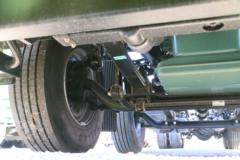一汽解放 J7重卡 先锋版 460马力 8X4 9.5米AMT自动挡栏板载货车(国六)(带液缓)(CA1310P77K24T4E6)