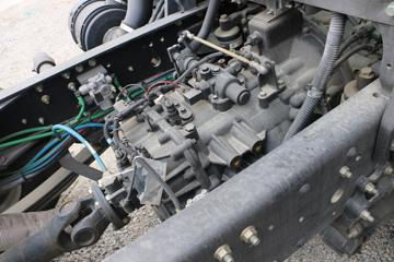 һ����� J6L ��Ӣ�� 260���� 6X2 9.7�ײ�դʽ�ػ���(����)(CA5250CCYP62K1L5T3E6)ͼƬ