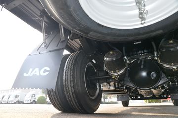 ���� ˧��S6 130���� 4.18�׵��������Ῠ(����)ͼƬ