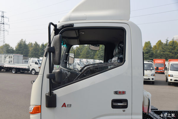 �Ż�0.3�� �Ϻ�����A8�ػ������ȴ�����--�Ϻ����ǿ���4S��