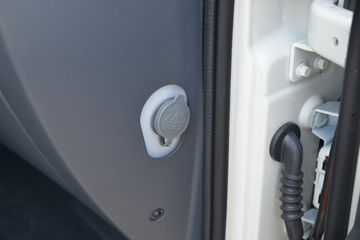 ���� ����V5 132���� 3.7�׵�����ʽ�Ῠ(����)ͼƬ