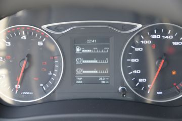 ���� ����V5 132���� 3.7�׵�����ʽ�Ῠ(����)ͼƬ
