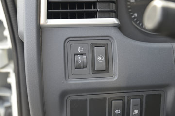 ���� ����V5 132���� 3.7�׵�����ʽ�Ῠ(����)ͼƬ