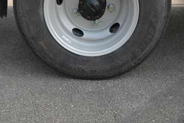 ���� ����V5 132���� 3.7�׵�����ʽ�Ῠ(����)ͼƬ
