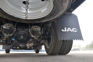 ���� ����V5 132���� 3.7�׵�����ʽ�Ῠ(����)ͼƬ