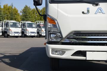 ���� ����J5 132���� 4.18�׵��������Ῠ(����)ͼƬ