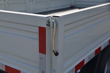 ���� ����J5 132���� 4.18�׵��������Ῠ(����)ͼƬ