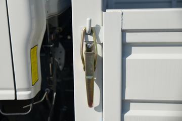 ���� ����J5 132���� 4.18�׵��������Ῠ(����)ͼƬ