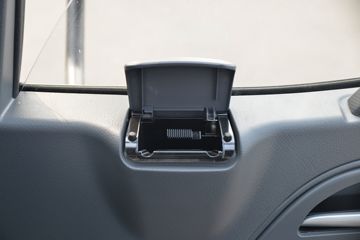 ���� ����V5 150���� 4.15�׵�����ʽ�Ῠ(����)ͼƬ