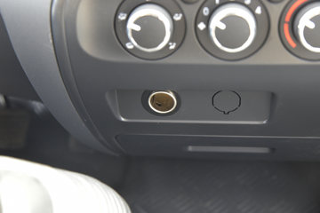 ���� ����V5 150���� 4.15�׵�����ʽ�Ῠ(����)ͼƬ