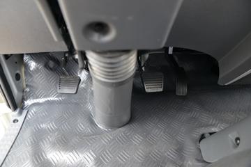 ���� ����V5 �ؿ�� 132���� 4X2 3.7�׵��������Ῠ(����)(HFC1045P32K4C7S)ͼƬ