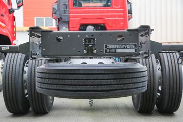 �й����� ����NX�п� 270���� 4X2 5.8�������ػ���ͼƬ