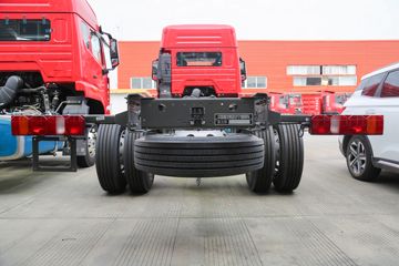 �й����� ����NX�п� 270���� 4X2 5.8�������ػ���ͼƬ