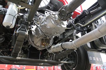 �й����� ����NX�п� 270���� 4X2 5.8�������ػ���ͼƬ