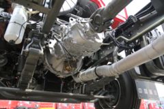 中国重汽 豪沃NX中卡 270马力 4X2 5.8米栏板载货车(ZZ1187K511JF1)