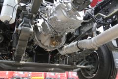 中国重汽 豪沃NX中卡 270马力 4X2 5.8米栏板载货车(ZZ1187K511JF1)