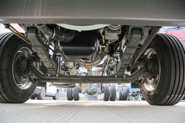 �й����� ����NX�п� 270���� 4X2 5.8�������ػ���ͼƬ