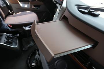 �������ó� �����콢KX ���߰� 600���� 6X4 AMT�Զ���ǣ����(����)(��Һ��)(˫����)(��ɲ)ͼƬ