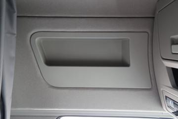 �������ó� �����콢KX ���߰� 600���� 6X4 AMT�Զ���ǣ����(����)(��Һ��)(˫����)(��ɲ)ͼƬ