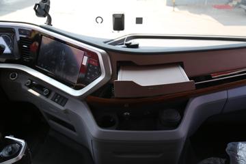 �������ó� �����콢KX ���߰� 600���� 6X4 AMT�Զ���ǣ����(����)(��Һ��)(˫����)(��ɲ)ͼƬ