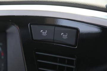 �������ó� �����콢KX ���߰� 600���� 6X4 AMT�Զ���ǣ����(����)(��Һ��)(˫����)(��ɲ)ͼƬ